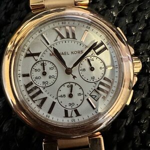 Michael Kors rose gold watch